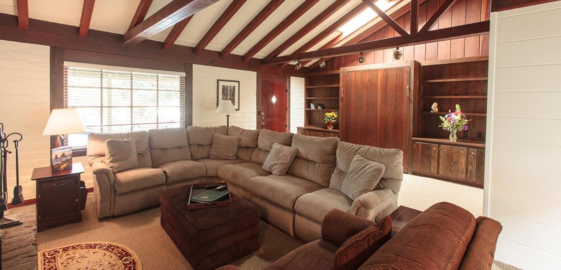 Pine Acres Lodge Пасифик Гроув Екстериор снимка